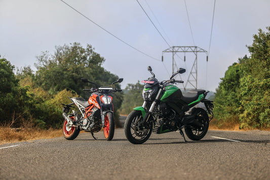 Used KTM Duke 390 vs Bajaj Dominar 400: A Quick Comparison & Where to Find Affordable Deals