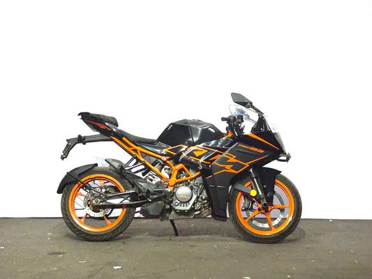 KTM RC200